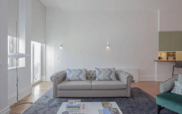 Liiiving - Aliados Luxury Apartment II