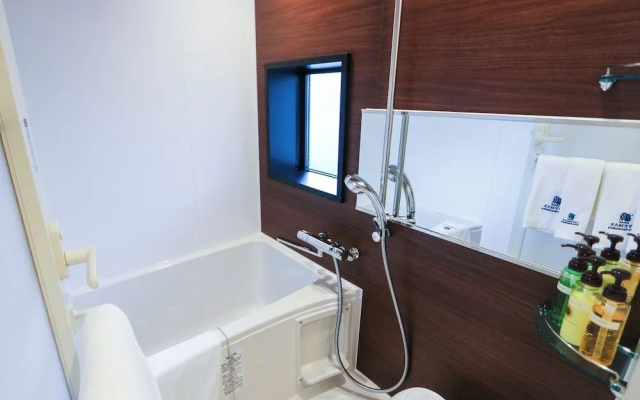 HOTEL LiVEMAX SENDAI KOKUBUNCHO