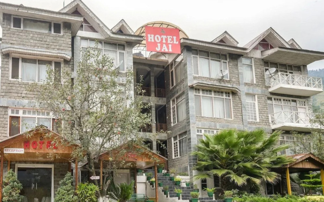 OYO 27877 Hotel Jai