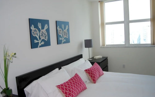 One Broadway by Miami Vacations