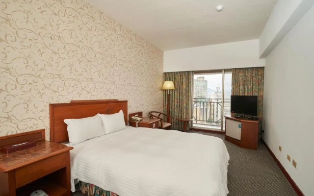 Glory hotel