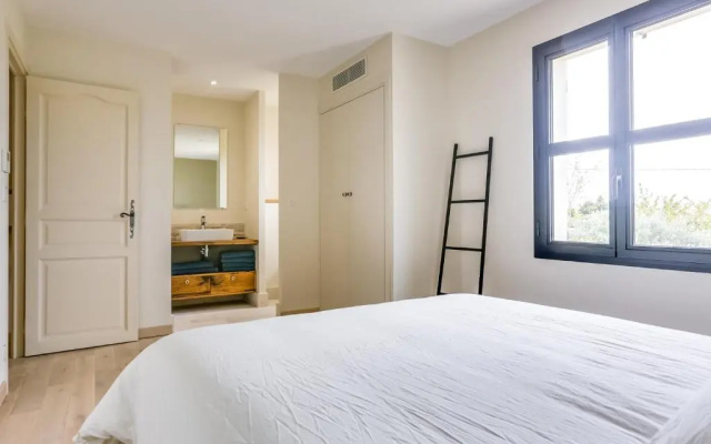 Maison Arles, 6 pièces, 8 personnes - FR-1-599-6