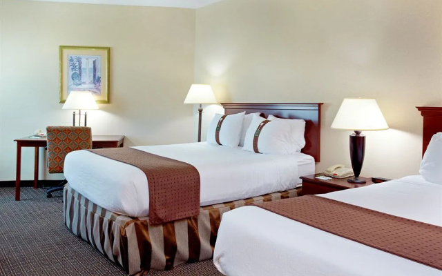 Holiday Inn Biloxi