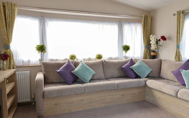 Boutique Home in Hastings With TV