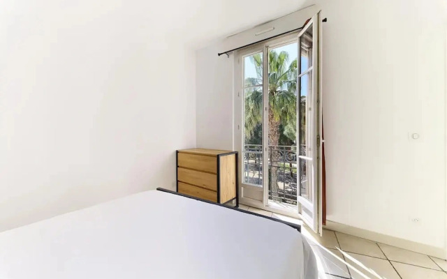 Family Apartment in Juan les Pins