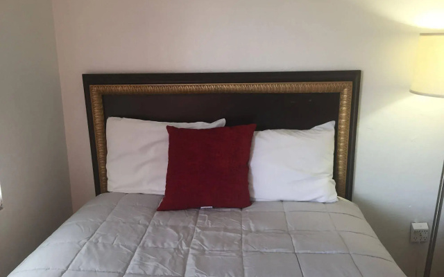 Family Inn