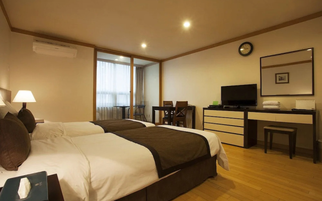 Paradise Bound Hotel & Resort
