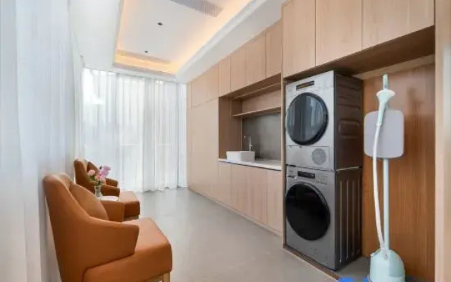 Vienna Hotel (5.0 Dongxia 100 Commercial City Branch)