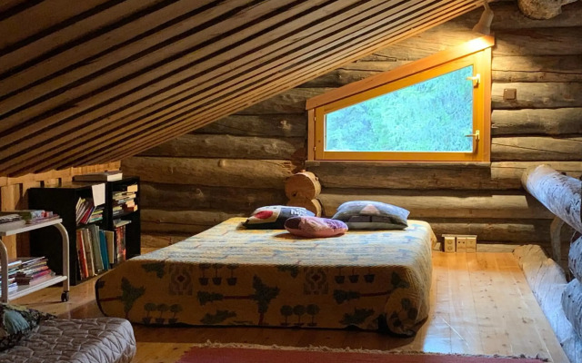 Logwood Chalet