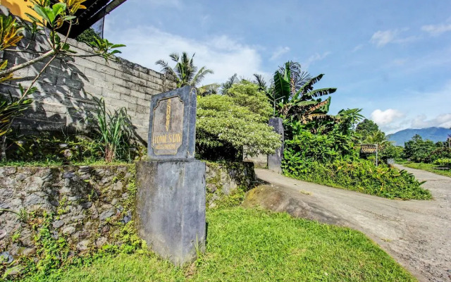 Hotel O Ashooy HomestayNearWisata Desa sedau