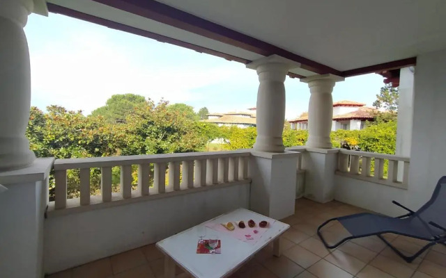 Lasaitasuna Urruñan T2 terrasse et piscine