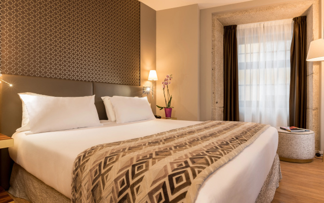 Dorma Almada Porto