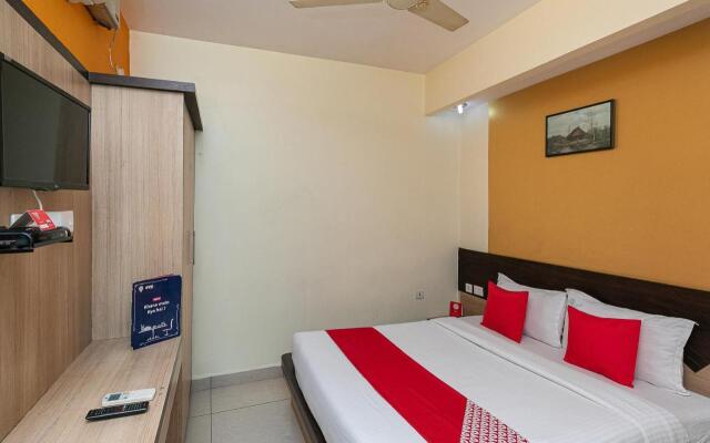 Treebo Golden Inn, 700 Mtrs From Promenade Beach