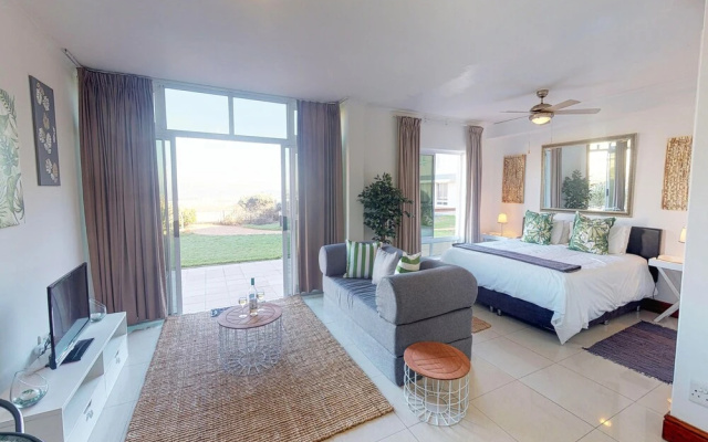Romantic Beachfront Bachelor