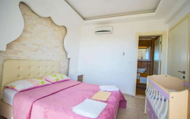 Hisarpark B Villa, Özel Havuzlu, Fethiye