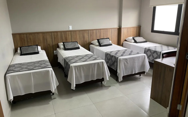 VIPPER Hotel