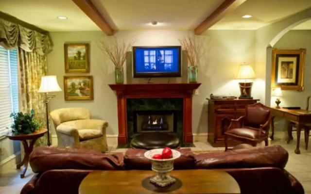 The Sanford House Inn & Spa