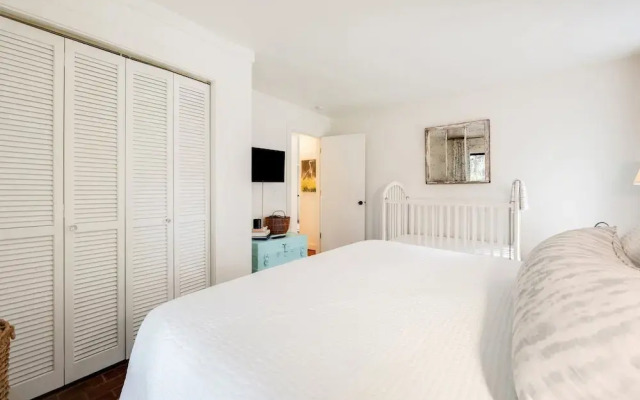 Sunny Pointe 4 Bedroom Home