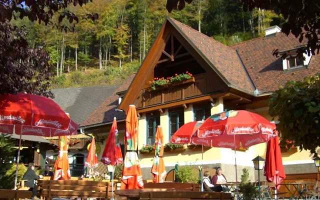 Landhaus Restaurant Lärcherl