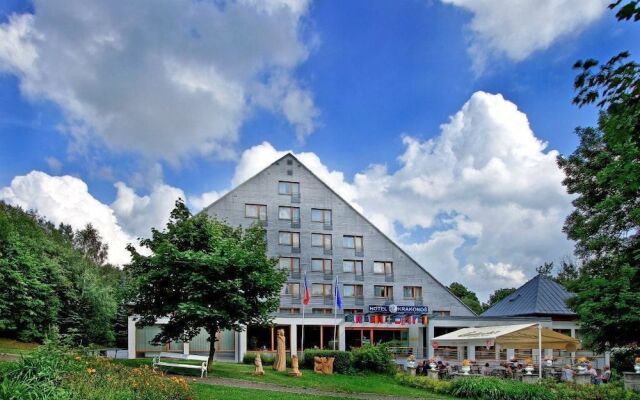 Hotel Krakonoš вид на фасад