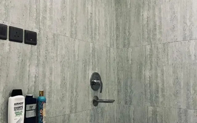 Apartment 102