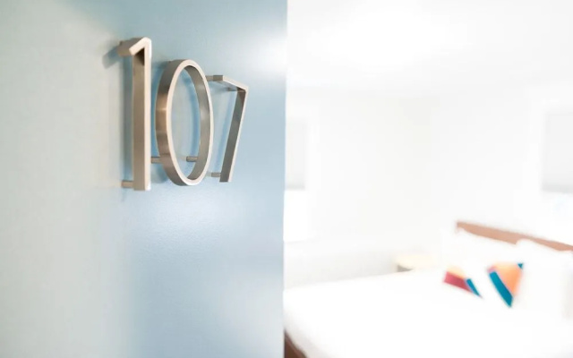 Hotel 2TwentyOne - Hostel