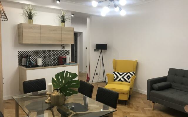Отель Plac Konstytucji Apartament комната для гостей