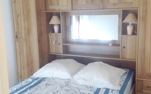 Apartment With 2 Bedrooms in Cavalaire-sur-mer, With Wonderful City Vi