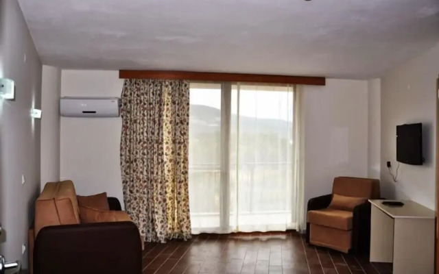 Woxx Beach Hotel