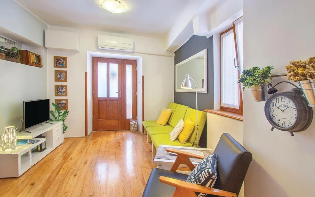Nice Home in Fazana With Wifi and 2 Bedrooms