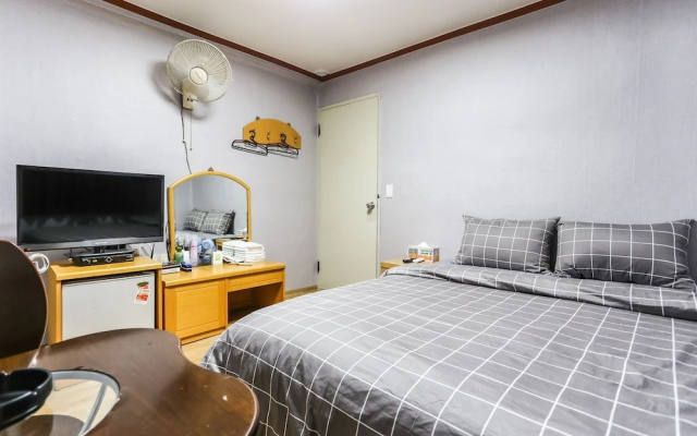 Gangneung Ewha Motel
