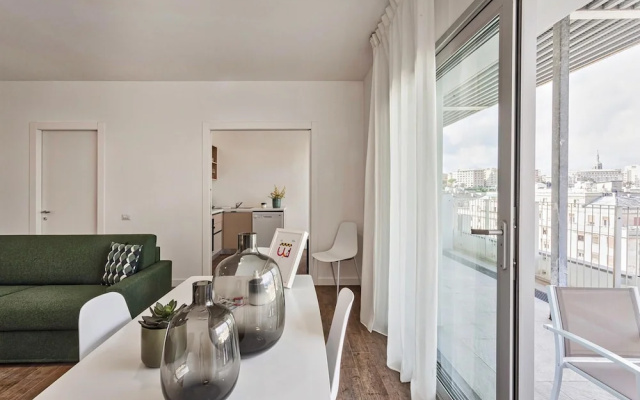 Deluxe Apartment - Grey by Wonderful Italy