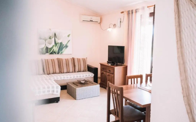 Bivalvia Apartments