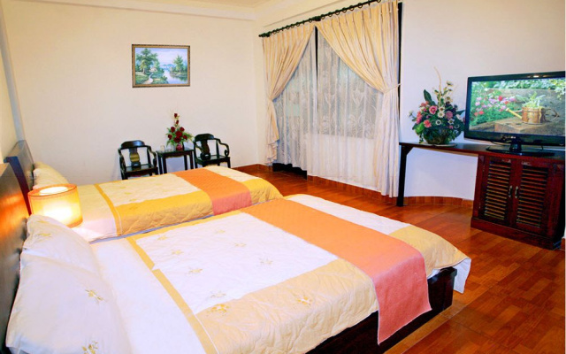 Pha Le Xanh 1 Hotel