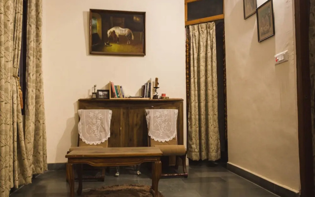 OYO 13385 Home Peaceful 1BHK Dharamshala