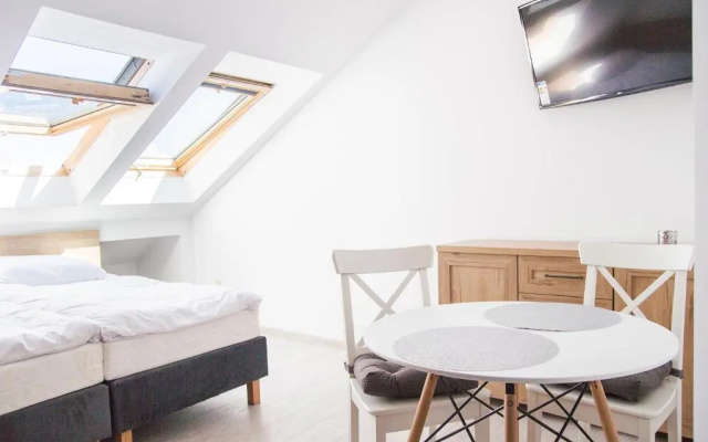 Silver Apartments