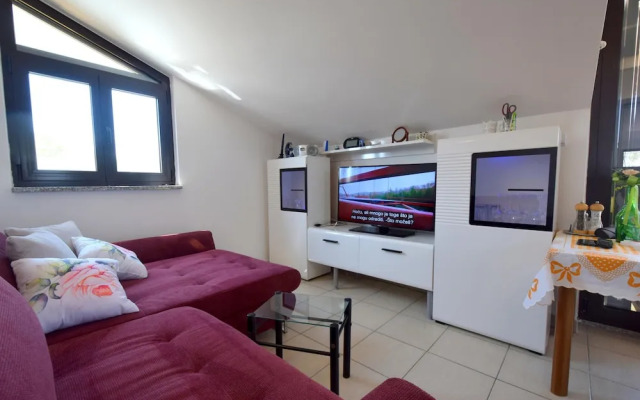 Apartment Kocmut - Vantačići