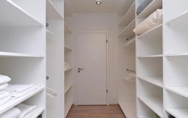 Luxury Salka Suites