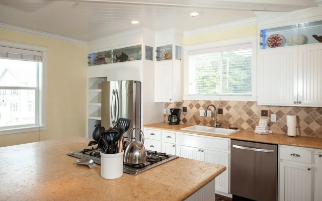 Salty Dog 4 Bedroom Home