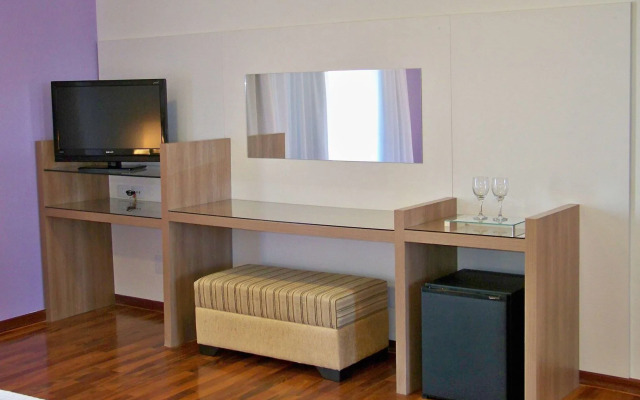 Ramada by Wyndham Furnaspark