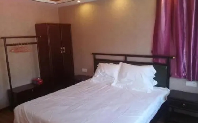 Longtou Guesthouse