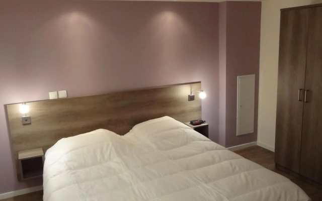 Appealing Apartment in Ferrassières with Shared Sauna