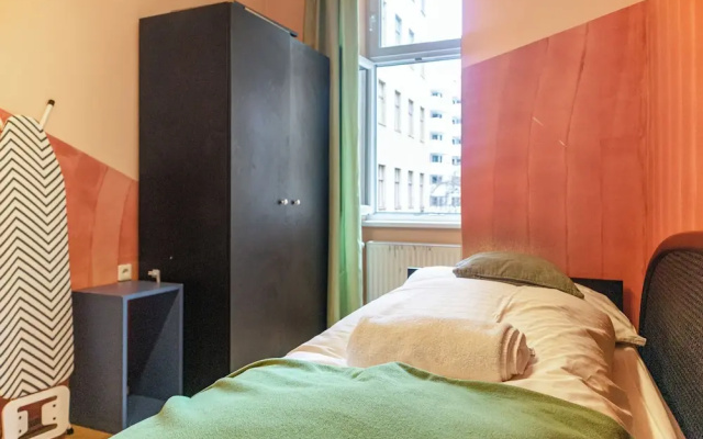 Longstay 2BR Apt in Central Area
