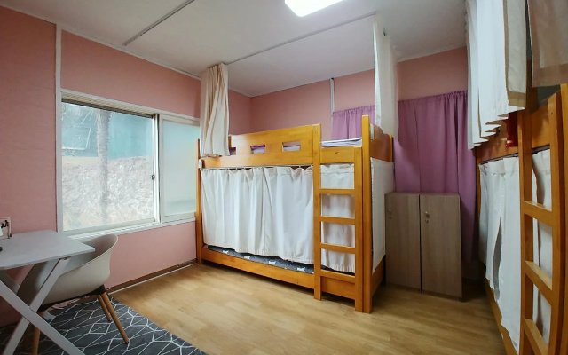 Greenday Guesthouse