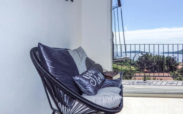 Stunning Apartment in Prizba With Wifi and 2 Bedrooms