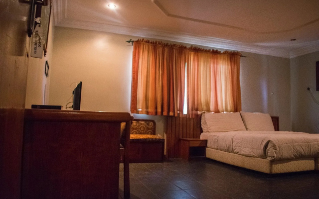 Chelsea Suites Limited