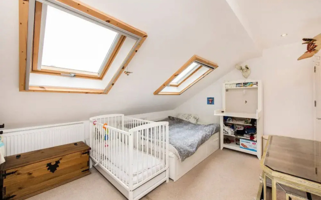 Excellent 4 Bed Apartment For Your Perfect Stay!