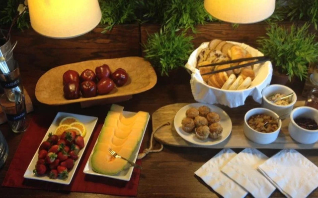 Lakeview At Fontana A Rustic Mountain Inn & Spa