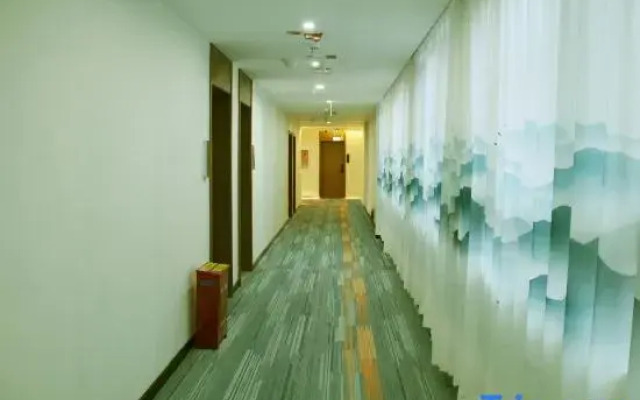 Xiangyu Shiguang Hotel