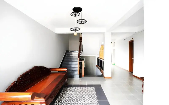 Central Blanche Residence